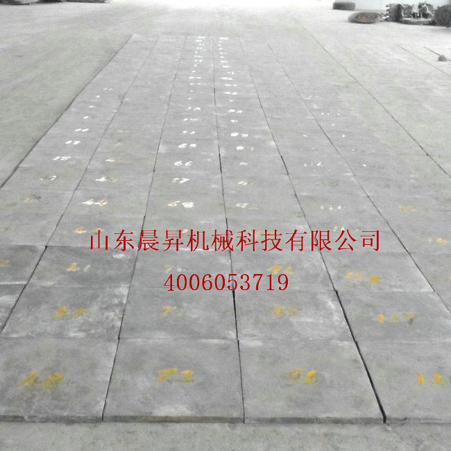 热处理炉底板价格